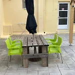 Aparthotel Casa Robion Godelleta