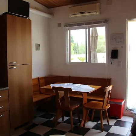 Aparthotel Casa Robion *