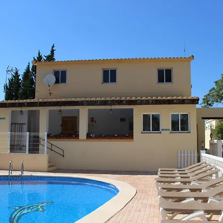 Casa Robion Apart Otel *